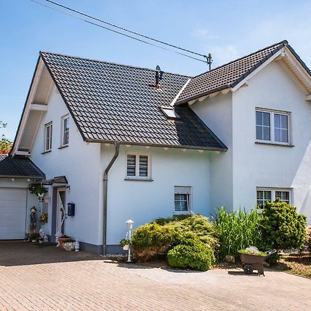 Das Blaue Haus Daufenbach Luaran gambar