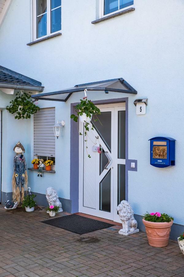 Das Blaue Haus Daufenbach Luaran gambar